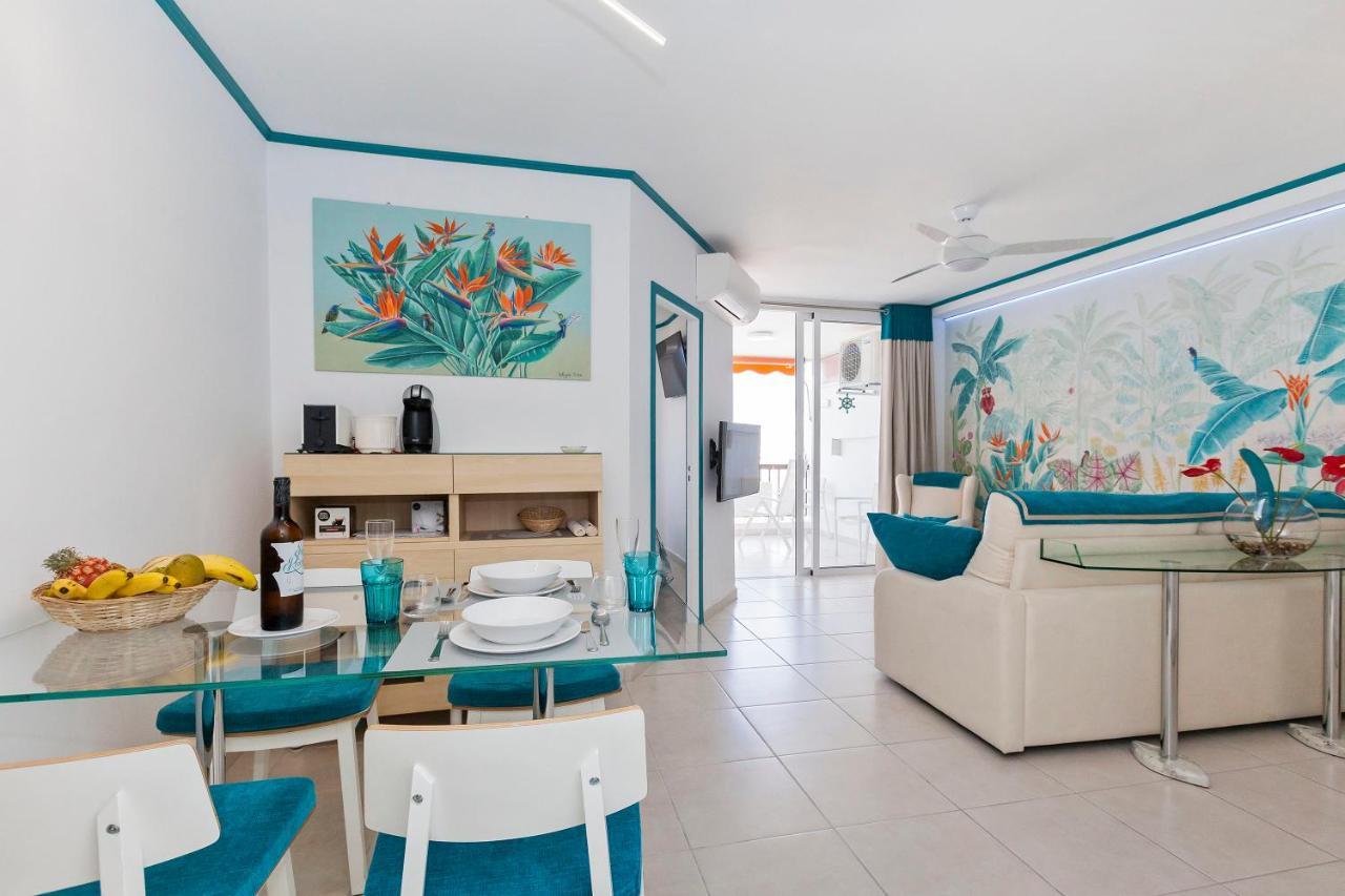 Appartamento First Line Sea, Luxury Penthouse, Sea And Sunset View Vivenda Vacational Guayero 618 Los Cristianos  Esterno foto